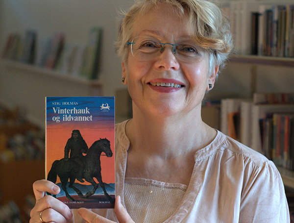 Bente Bing Kleiva har hantet frem Stig Holmås' Vinterhauk og ildvannet fra 1982.