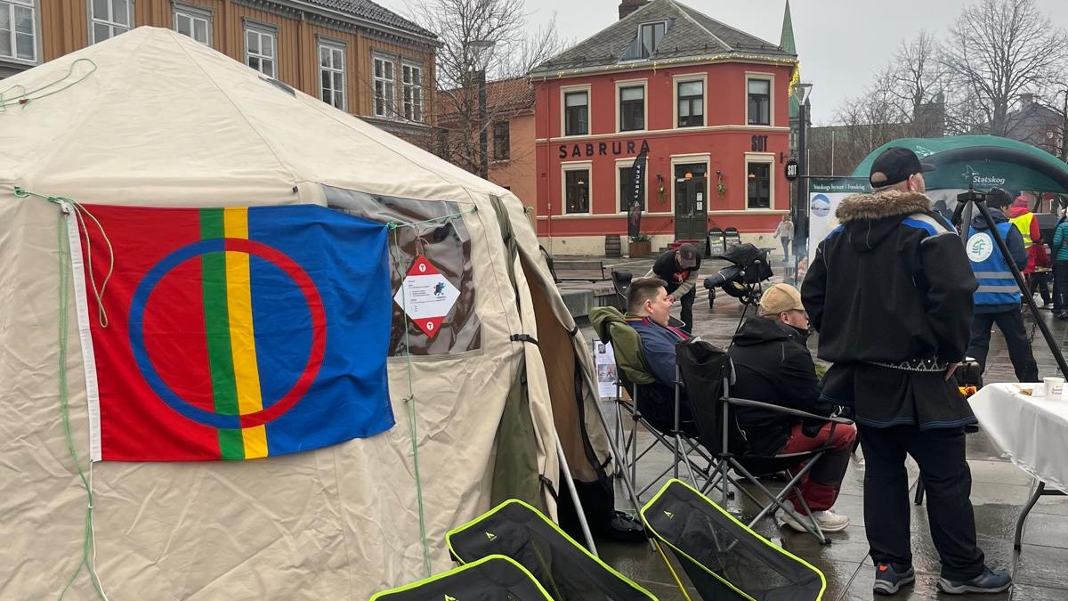 Tråanten Saemien Dåehkie sai viimi vuona kuurttoo kulttuuritoimiijoitten kehitystoimirahoista. Kuva: Trånten Saemien Dåehkie