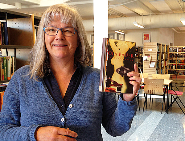 Aud Jorunn Hakestad fra Sandnes bibliotek har i det trettende innlegget i bibliotekstafetten valgt seg Ola Bauers Hestehodetåken fra 1992.