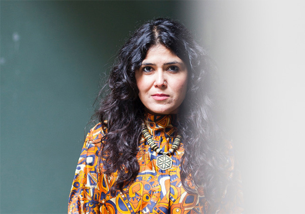 Natasha Ginwala. Foto: Victoria Tomaschko